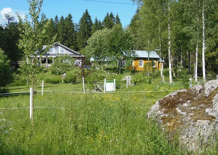 Guesthouset Gula Villan